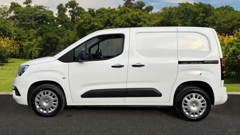 Vauxhall Combo Cargo Combo L1 Diesel 2300 1.5 Turbo D 100ps H1 Sportive Van